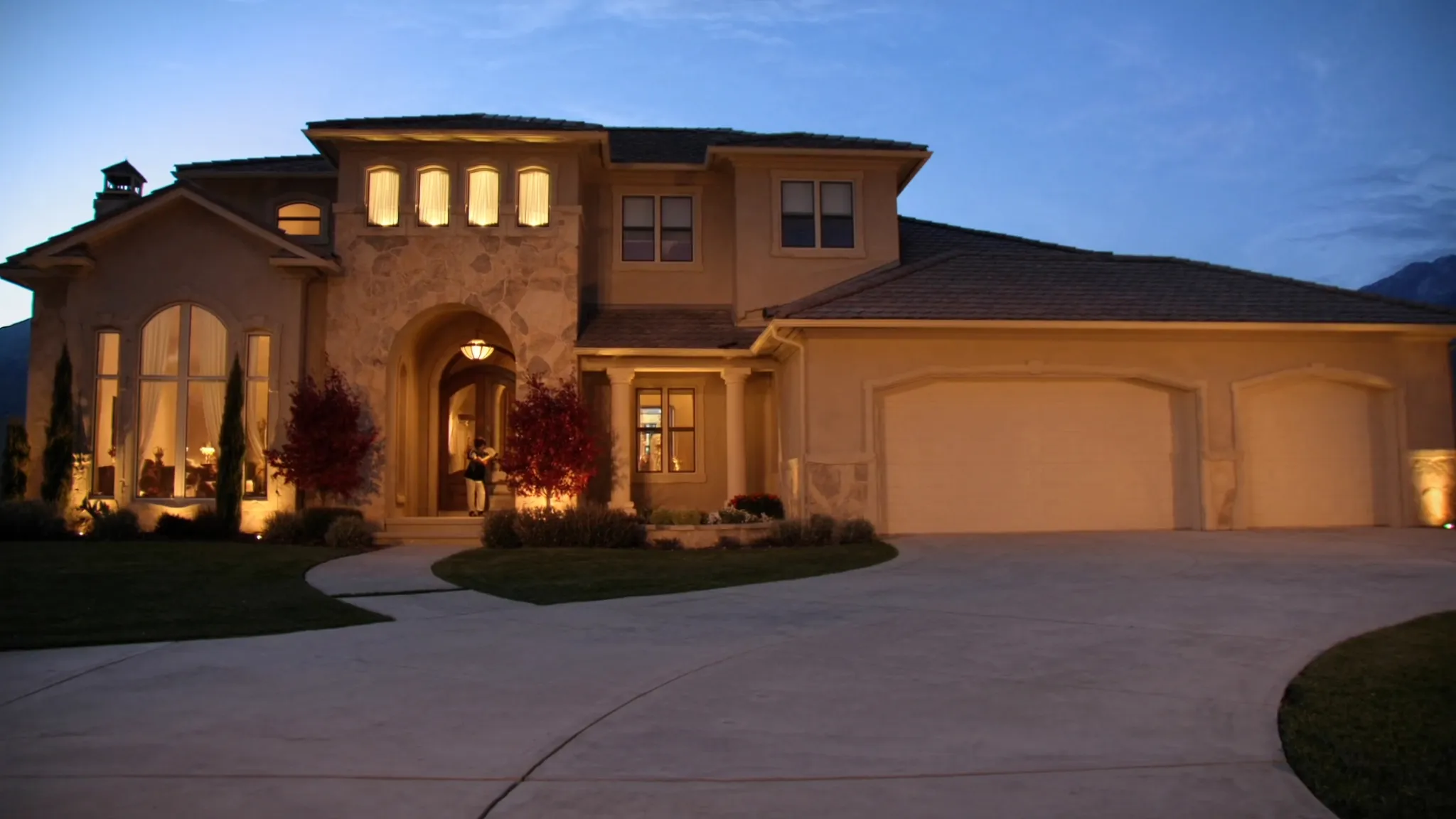 What Credit Score Do You Need to Buy a Home in Utah? — article hero illustration
