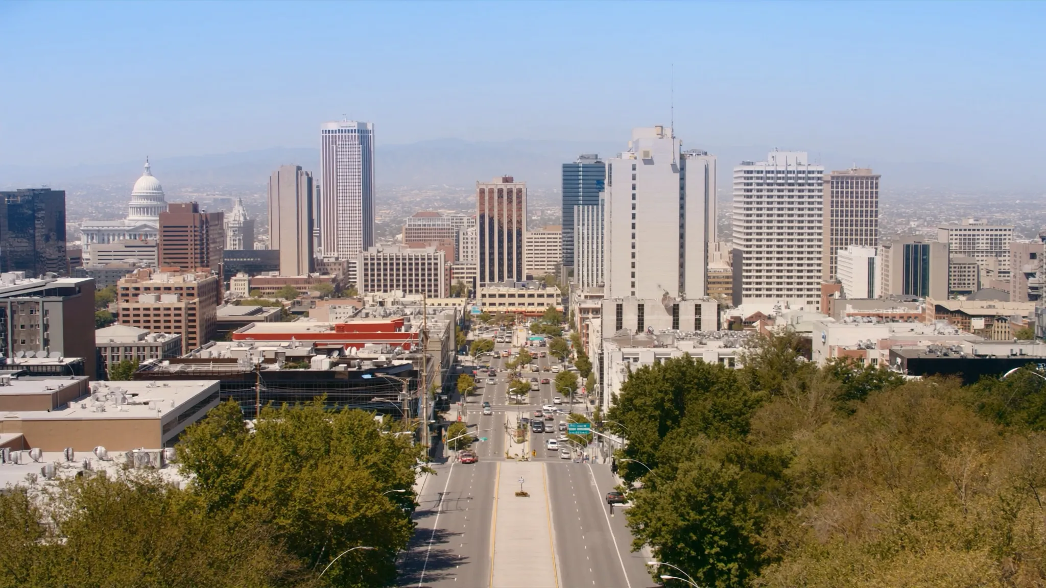 How to Buy Commercial Real Estate in Salt Lake County — article hero illustration